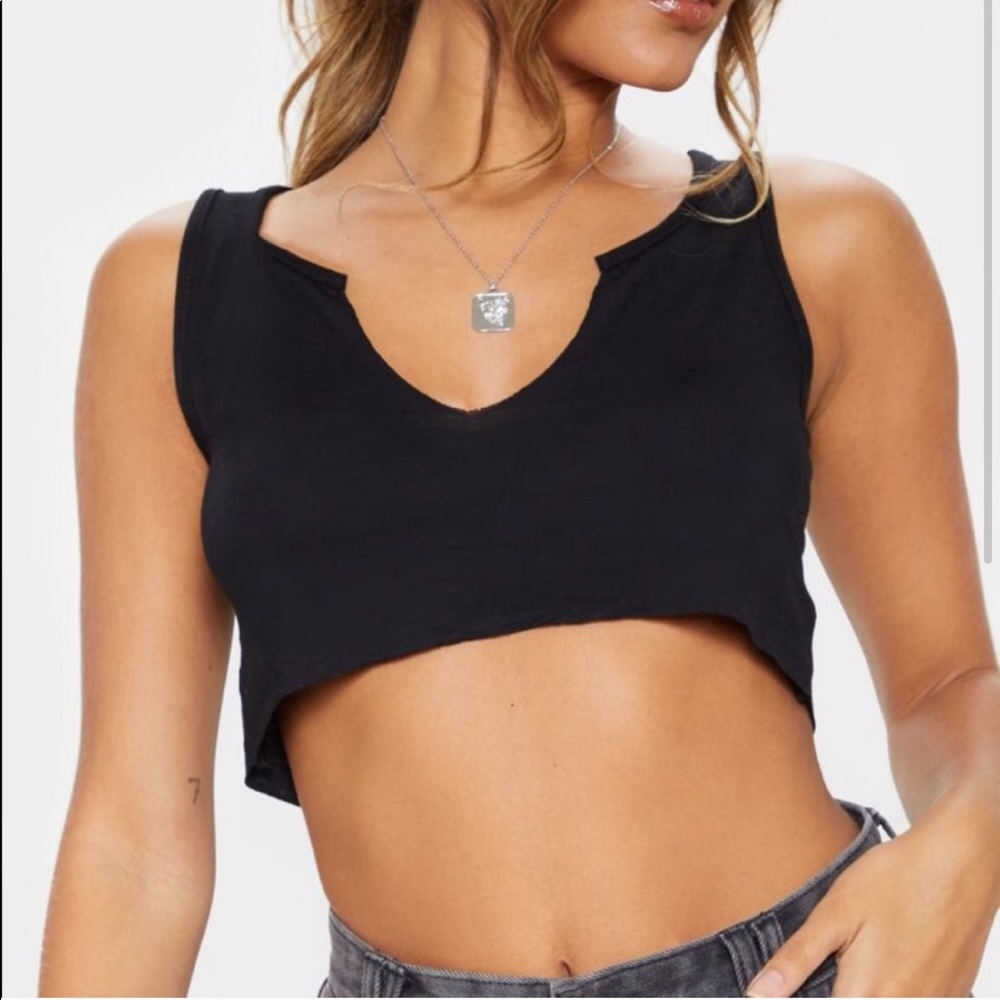 Crop top